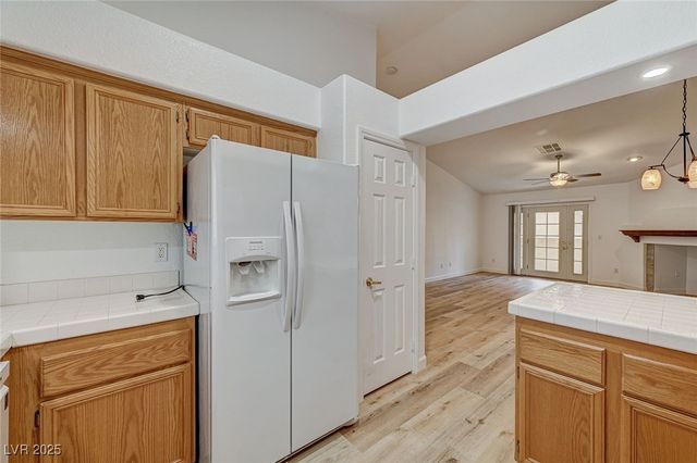 9333 Mount Cherie Avenue 102, Las Vegas, NV 89129