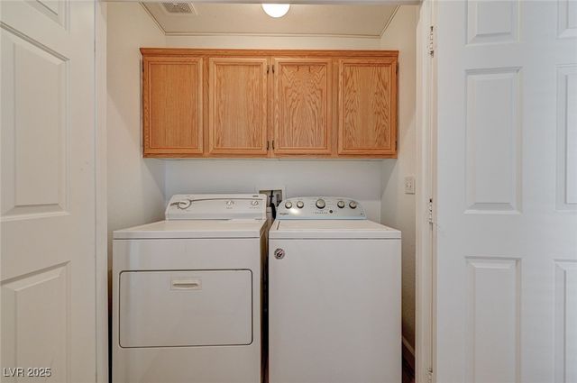 9333 Mount Cherie Avenue 102, Las Vegas, NV 89129