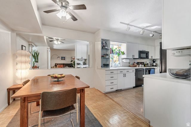 4797 S 2124 E, Holladay, UT 84117