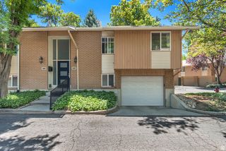 4797 S 2124 E, Holladay, UT 84117