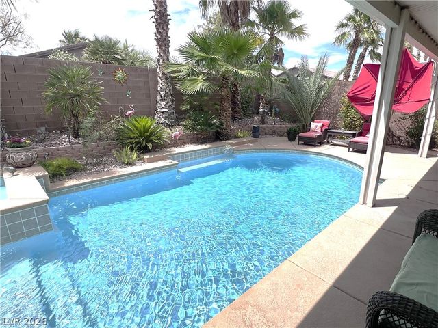 8313 Weeping Springs Avenue, Las Vegas, NV 89131