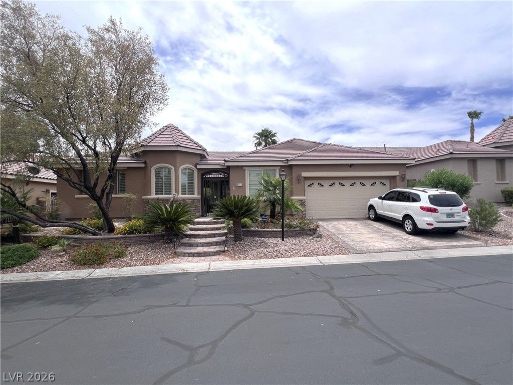 8313 Weeping Springs Avenue, Las Vegas, NV 89131
