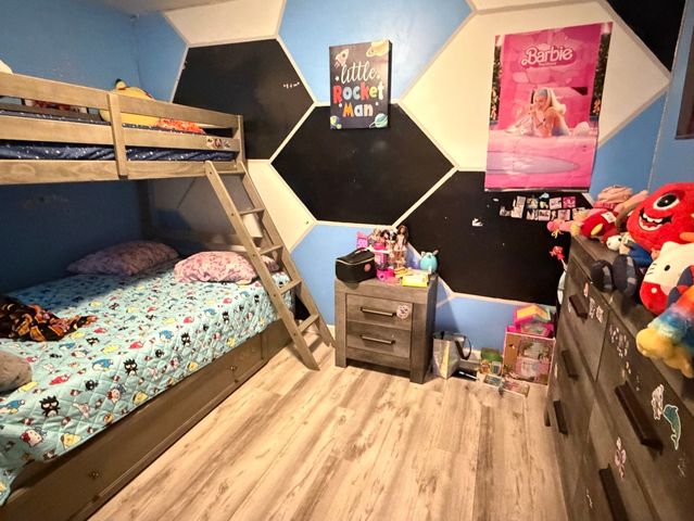 709 Hudson Avenue, Romeoville, IL 60446