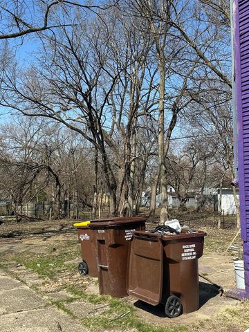 910 Furman Street, Rockford, IL 61101