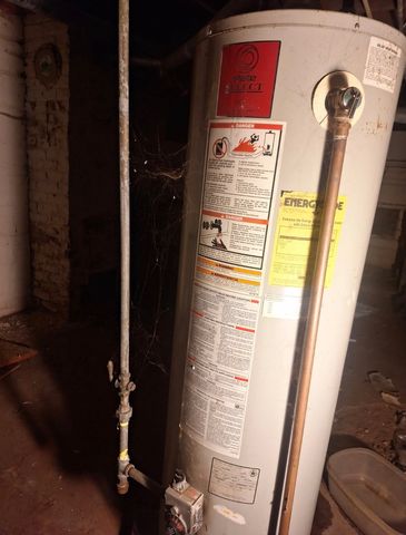 910 Furman Street, Rockford, IL 61101