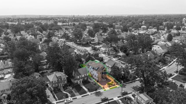 69 Summit Rd, Elizabeth City, NJ 07208