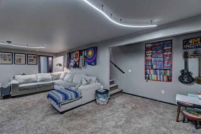 13793 CONESTOGA LOOP, Piedmont, SD 57769