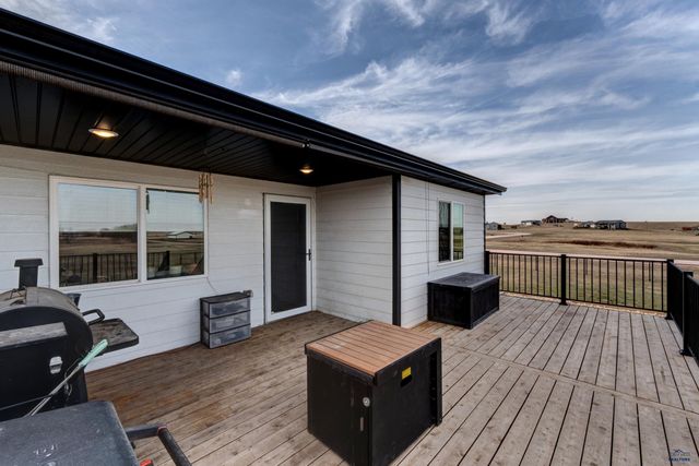 13793 CONESTOGA LOOP, Piedmont, SD 57769