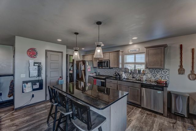 13793 CONESTOGA LOOP, Piedmont, SD 57769