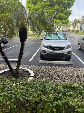 1025 SE 4th Ave 101, Dania Beach, FL 33004