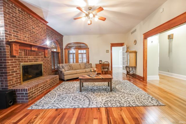 157 The Woods, Bedford, IN 47421