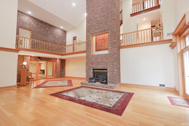 157 The Woods, Bedford, IN 47421