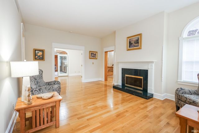 157 The Woods, Bedford, IN 47421