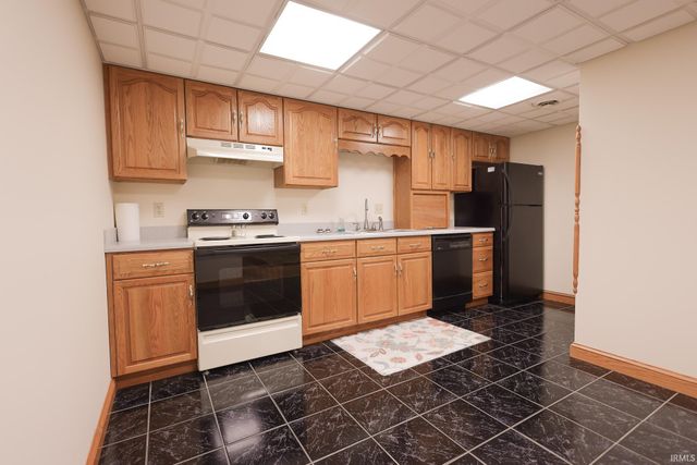 157 The Woods, Bedford, IN 47421