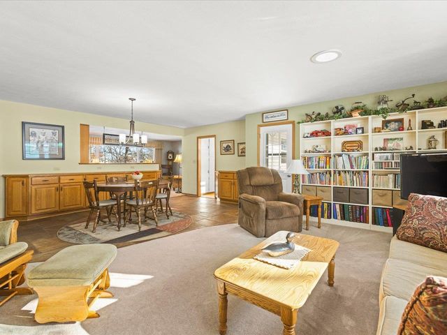 3708 Bee Lane, Beloit, WI 53511