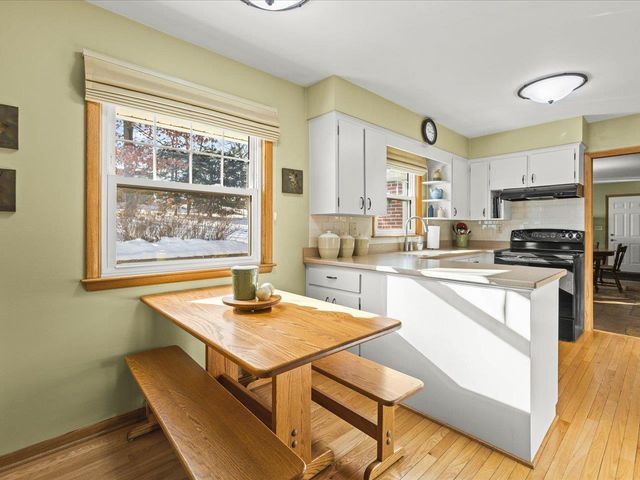 3708 Bee Lane, Beloit, WI 53511