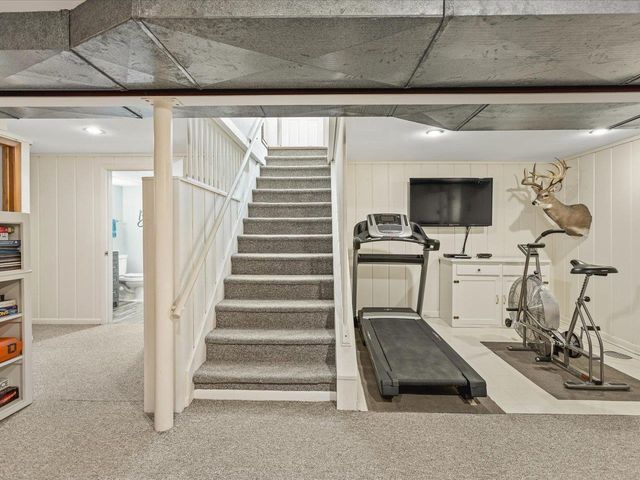 3708 Bee Lane, Beloit, WI 53511