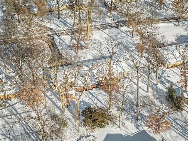 3708 Bee Lane, Beloit, WI 53511