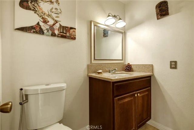 8933 Willis 15, Panorama City, CA 91402
