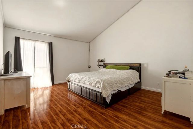 8933 Willis 15, Panorama City, CA 91402