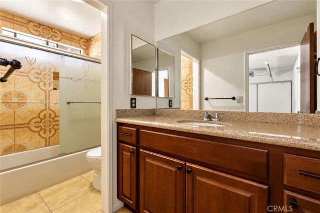 8933 Willis 15, Panorama City, CA 91402