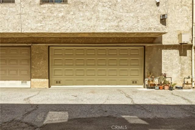 8933 Willis 15, Panorama City, CA 91402