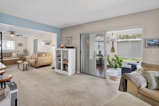 1803 SW 22nd Way, Boynton Beach, FL 33426