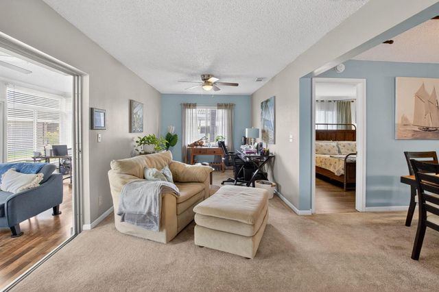 1803 SW 22nd Way, Boynton Beach, FL 33426
