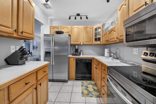 1803 SW 22nd Way, Boynton Beach, FL 33426