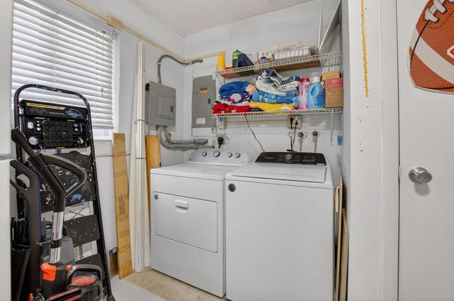 1803 SW 22nd Way, Boynton Beach, FL 33426