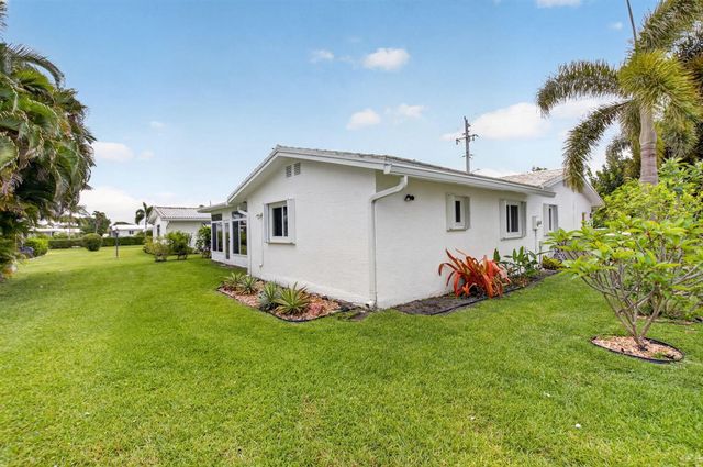 1803 SW 22nd Way, Boynton Beach, FL 33426