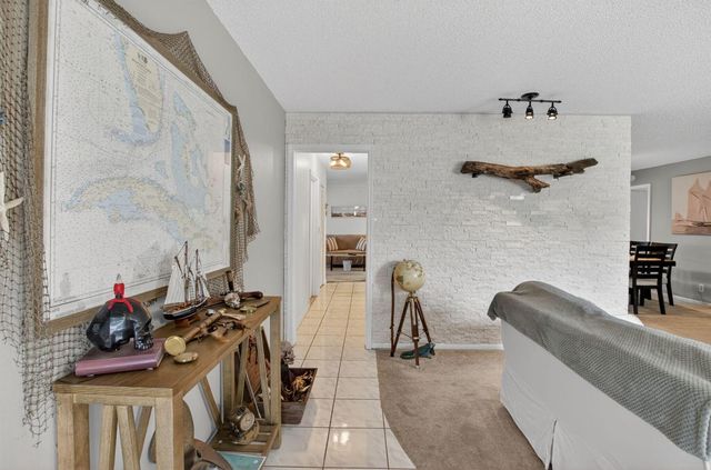 1803 SW 22nd Way, Boynton Beach, FL 33426