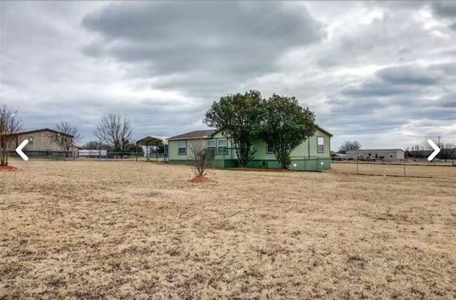 168 Prairie Lane, Azle, TX 76020