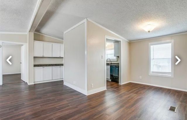 168 Prairie Lane, Azle, TX 76020