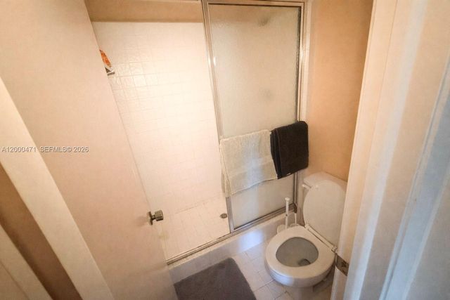 6475 W Oakland Park Boulevard 308, Lauderhill, FL 33313