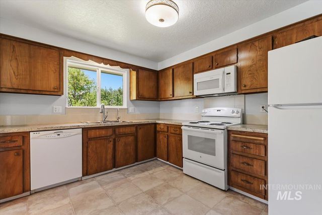 5341 S Cortez Cir, Boise, ID 83709