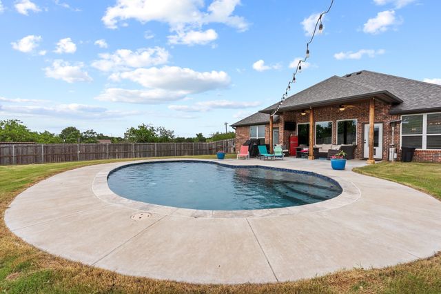 5530 Contrary Creek Road, Granbury, TX 76048