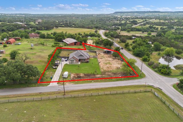 5530 Contrary Creek Road, Granbury, TX 76048
