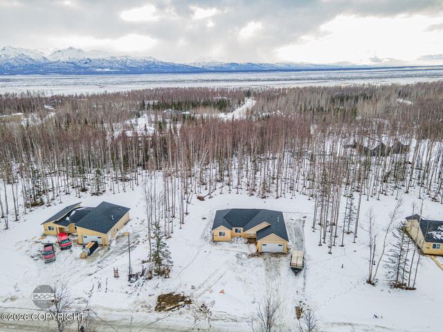7618 W Hentila Street, Wasilla, AK 99623