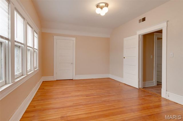 6610 W Florissant Avenue, Jennings, MO 63136