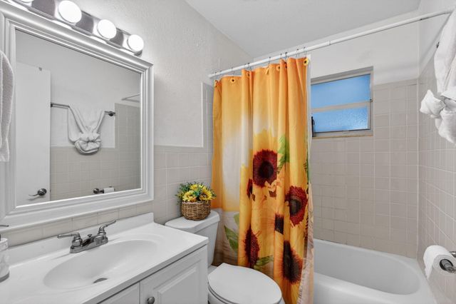 621 50th Street, West Palm Beach, FL 33407