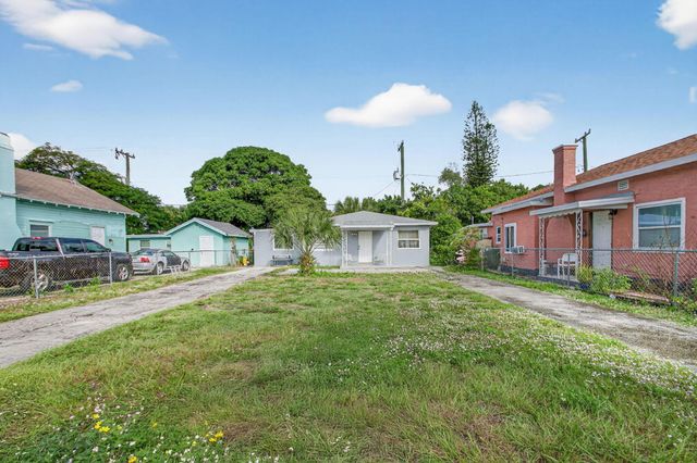 621 50th Street, West Palm Beach, FL 33407