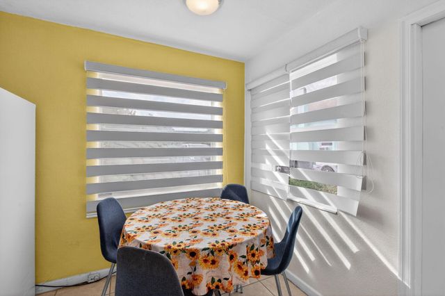 621 50th Street, West Palm Beach, FL 33407