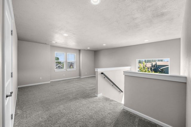 1229 S Greenacres Ct, Greenacres, WA 99016