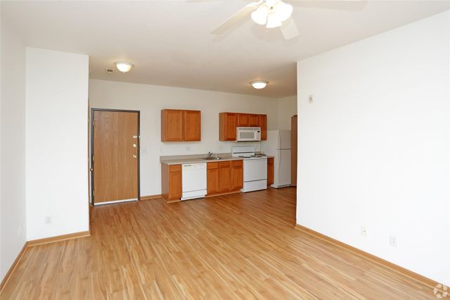 1209 Mayfield Drive, Ames, IA 50014