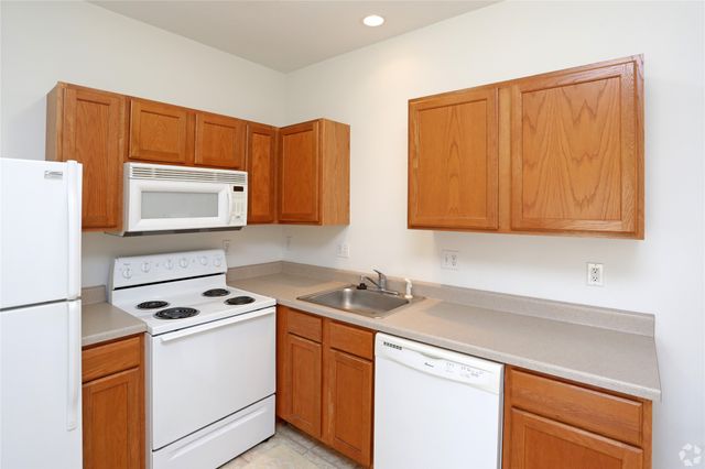 1209 Mayfield Drive, Ames, IA 50014