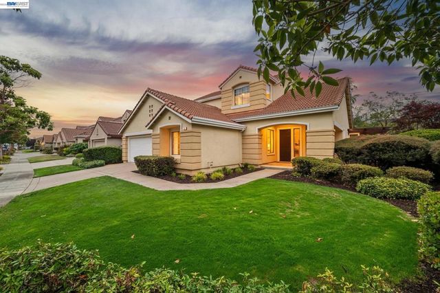 367 Creedon Cir, Alameda, CA 94502