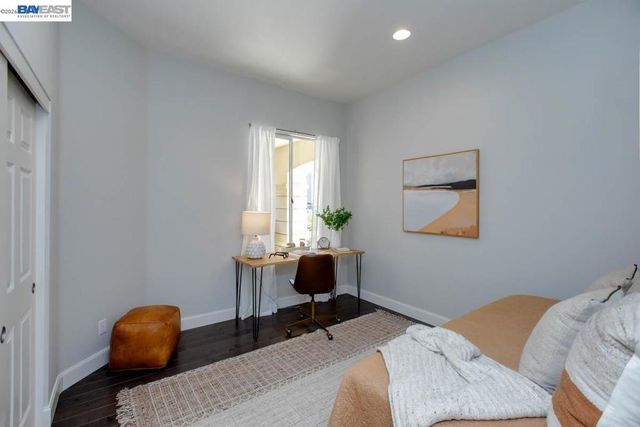 367 Creedon Cir, Alameda, CA 94502
