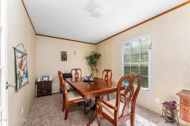 344 Johnson Farm Rd, Maynardville, TN 37807