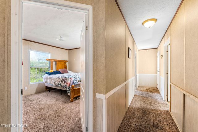 344 Johnson Farm Rd, Maynardville, TN 37807